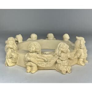 Vintage Abbey Press Wreath Candle Holder Children Of The World Decor Holiday